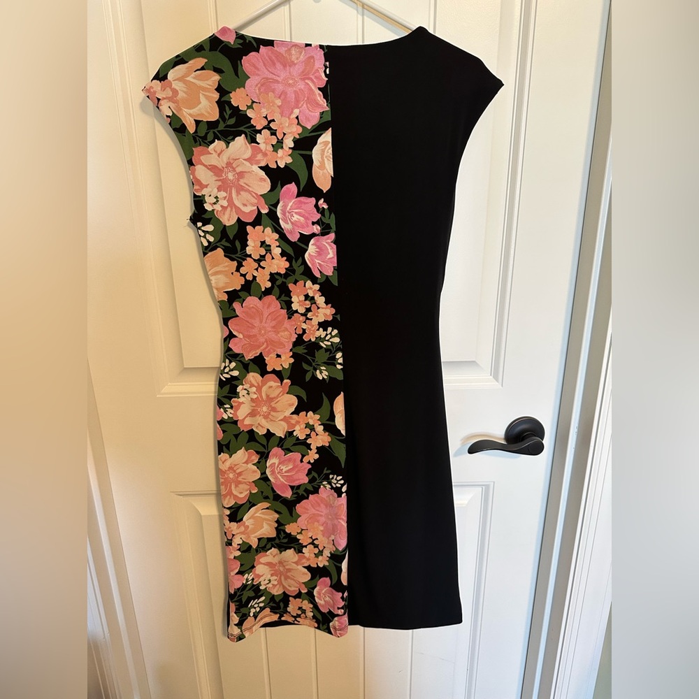 🆕 Anne Klein Black Dress with Pink Floral Design - Picture 2 of 3